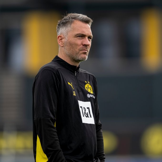 官方：多特与U23主帅赛季末分道扬镳，教练主动请求提前解约